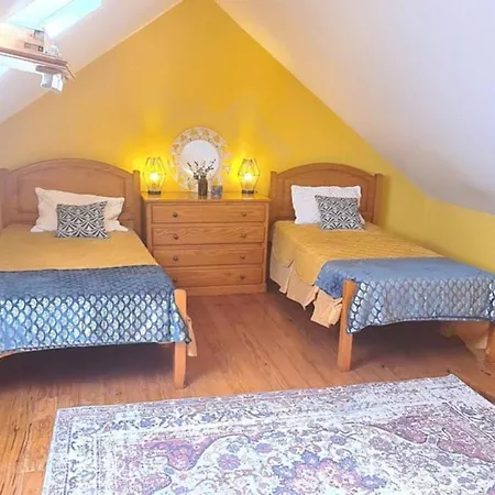 Tranquilidade Em Mar E Montanha * Арку-да-Кальета